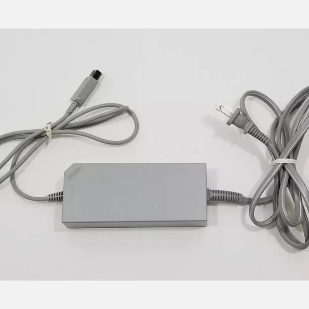Nintendo Wii AC Adapter RVL-002 5979E1M